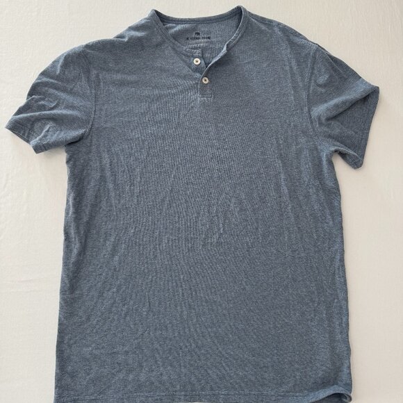 The Normal Brand Men's Henley Active Puremeso T-Shirt Large - Picture 1 of 1